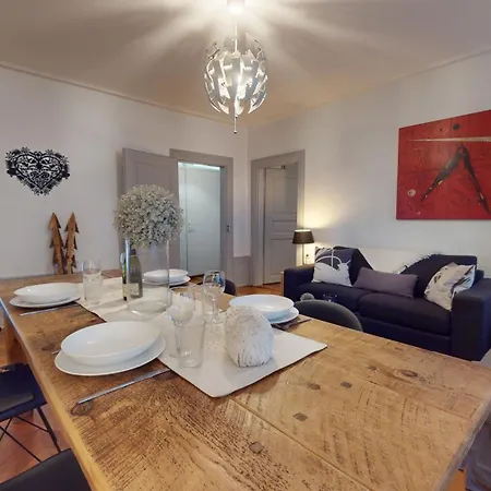 Porte Neuve 아파트 콜마